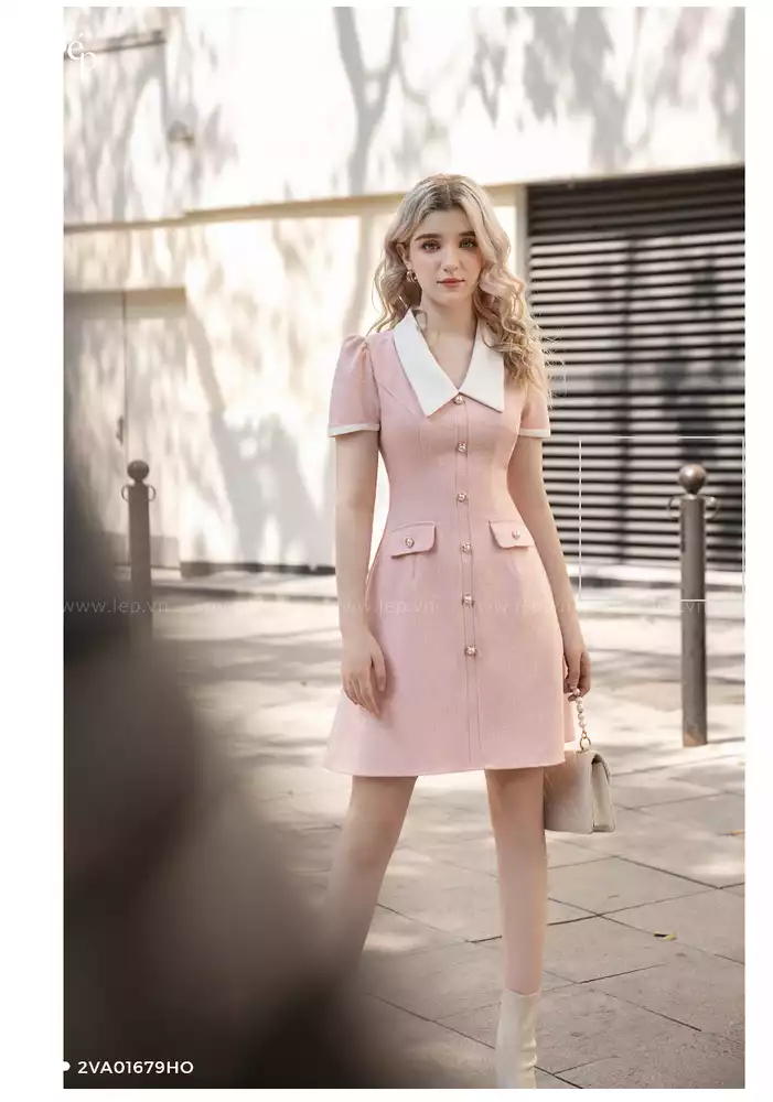 Đầm công sở kiểu cổ peter