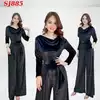 Jumpsuit thiết kế cổ đỗ sang trọng