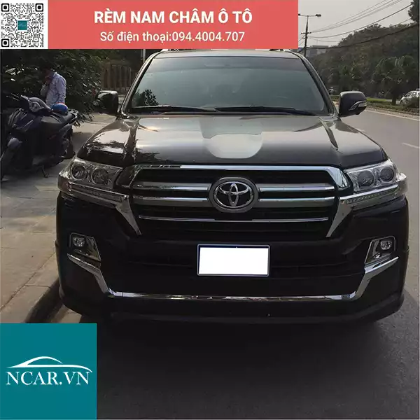 Tấm chắn nắng nam châm xe Toyota Land Cruised