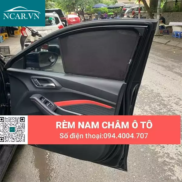 Tấm chắn nắng nam châm xe MG5