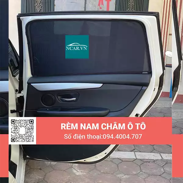 Tấm chắn nắng nam châm xe BMW 218i