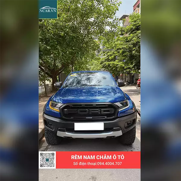 Tấm chắn nắng nam châm xe Ford Ranger