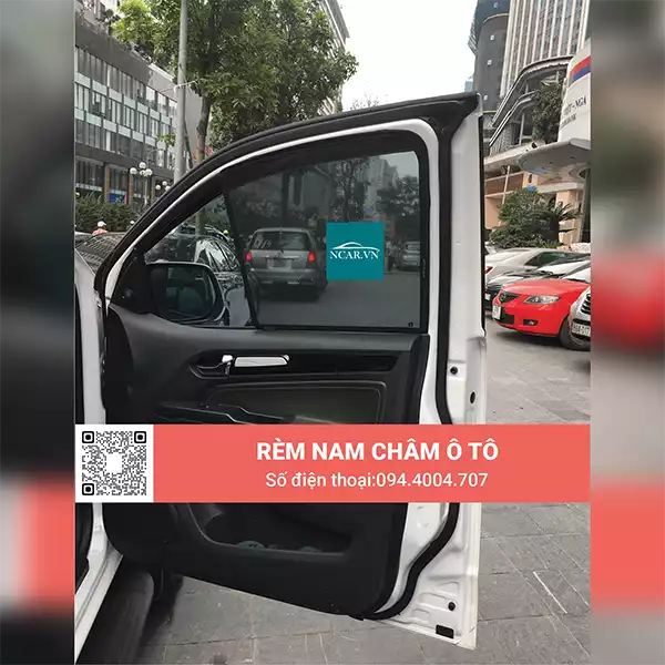 Tấm chắn nắng nam châm xe Chevrolet Traiblader