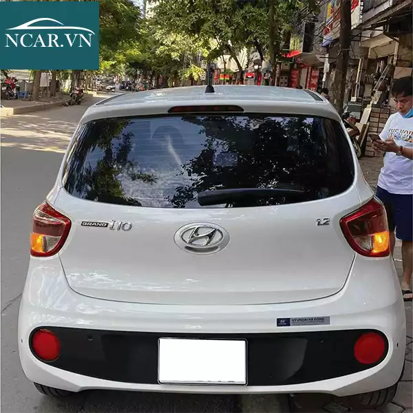 Tấm chắn nắng nam châm xe Hyundai i10 Hatback