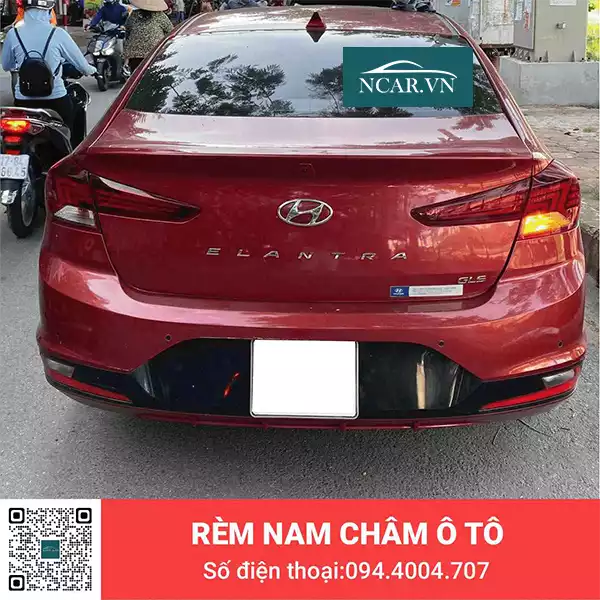 Tấm chắn nắng nam châm xe Hyundai Elantra