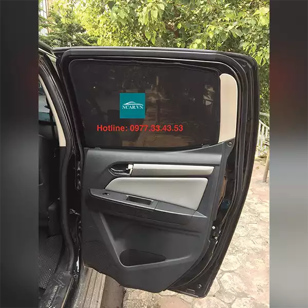 Tấm chắn nắng nam châm xe Chevrolet Colorado