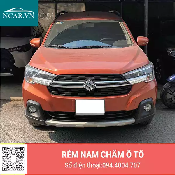 Tấm chắn nắng nam châm xe Suzuki XL7