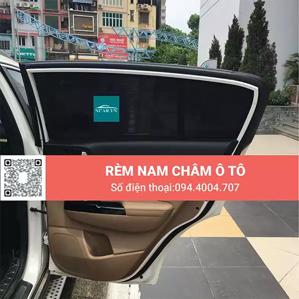 Tấm chắn nắng nam châm xe Kia Sportage