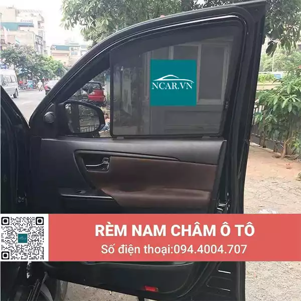 Tấm chắn nắng nam châm xe Toyota Fortune