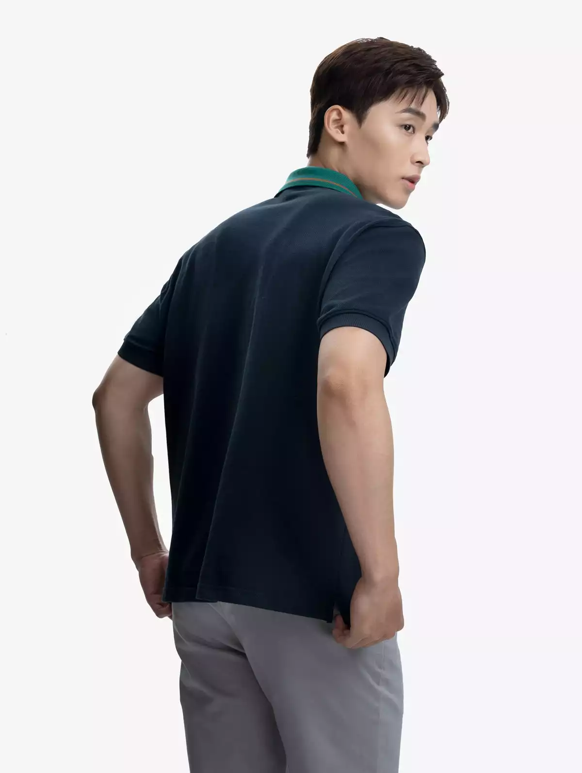 Áo Polo Nam Ugo Màu Navy vải Uni phom Regular Fit