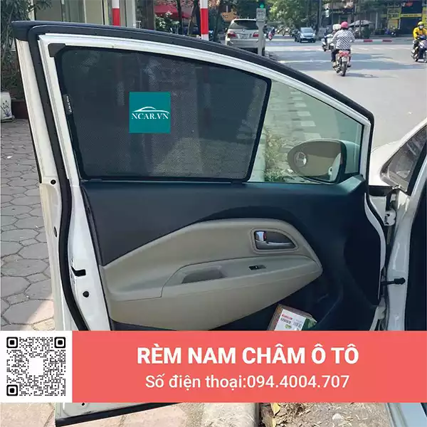 Tấm chắn nắng nam châm xe Kia Rio Hatback