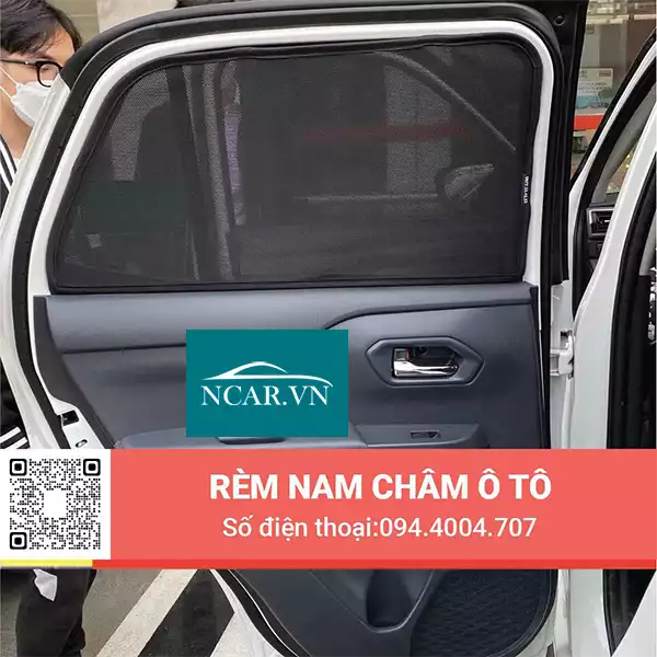 Tấm chắn nắng nam châm xe Toyota Raize