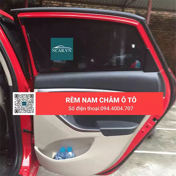 Tấm chắn nắng nam châm xe Hyundai i30