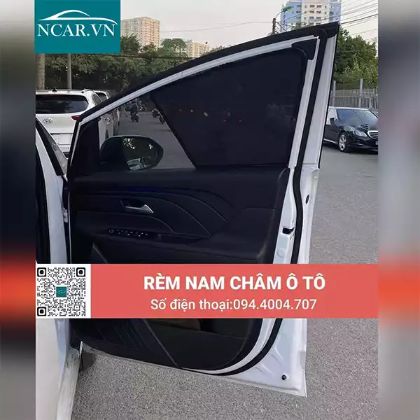 Tấm chắn nắng nam châm xe Hyundai Stragezer