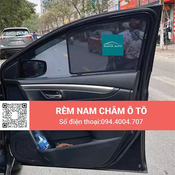 Tấm chắn nắng nam châm xe Suzuki Ciaz
