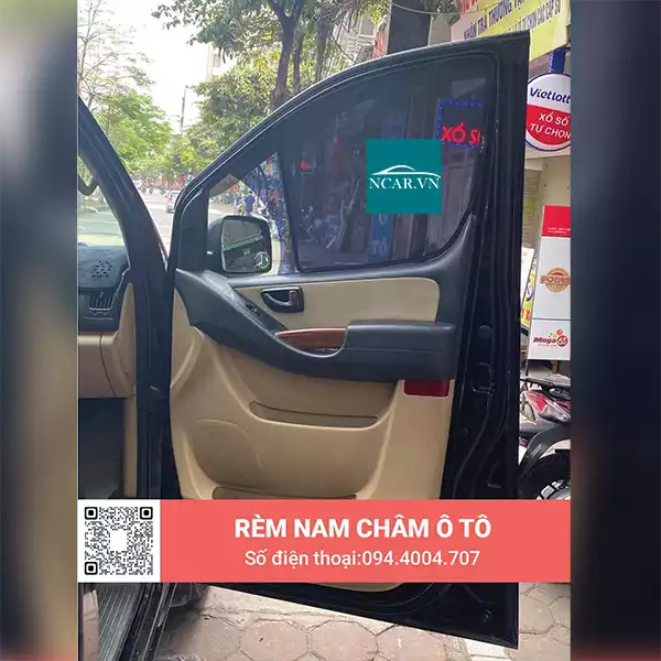 Tấm chắn nắng nam châm xe Hyundai Starex 2007-2018