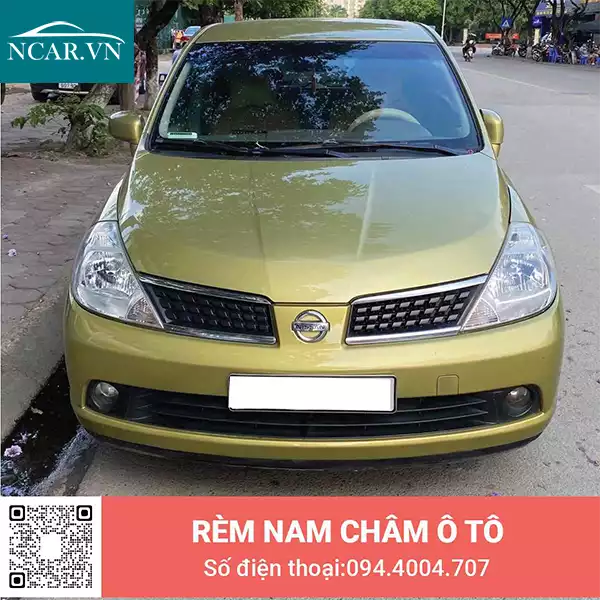 Tấm chắn nắng nam châm xe Nissan Tida