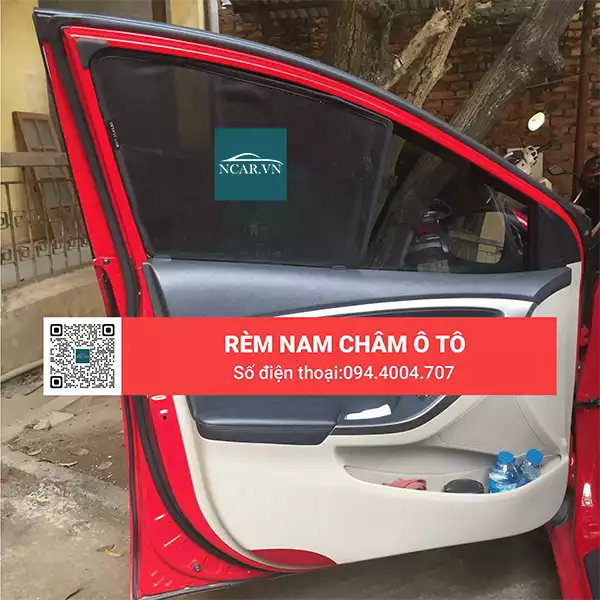 Tấm chắn nắng nam châm xe Hyundai i30