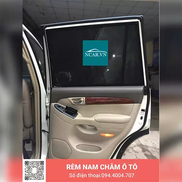 Tấm chắn nắng nam châm xe Toyota Land Prado