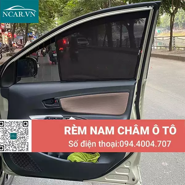 Tấm chắn nắng nam châm xe Toyota Avanza