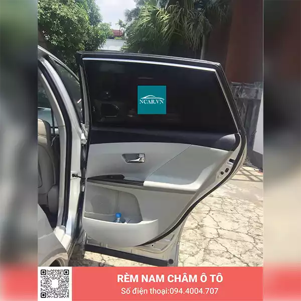 Tấm chắn nắng nam châm xe Toyota Venza