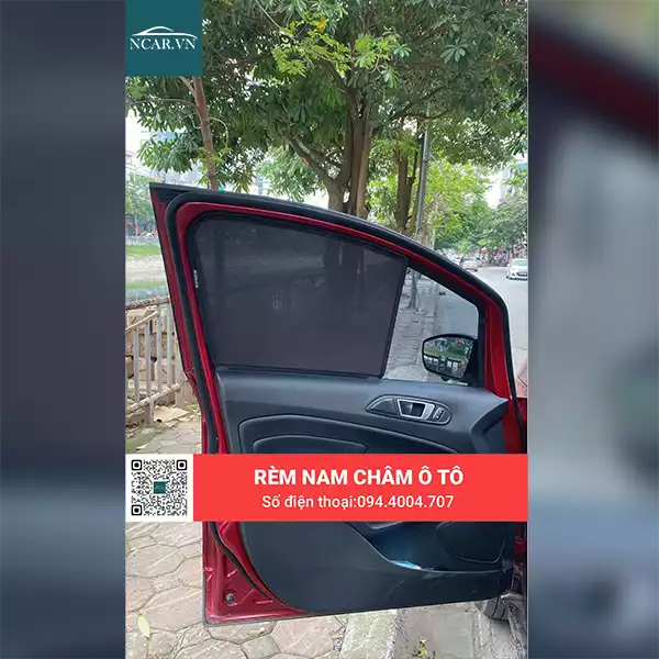 Tấm chắn nắng nam châm xe Ford Ecosport