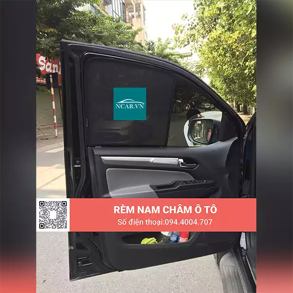 Tấm chắn nắng nam châm xe Chevrolet Colorado
