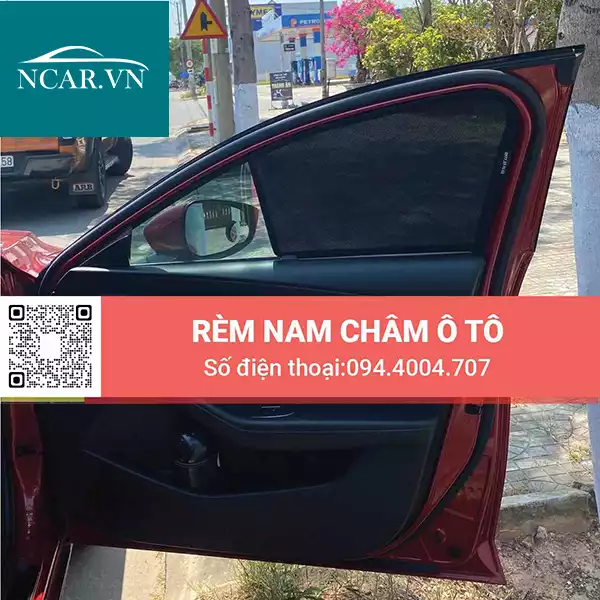 Tấm chắn nắng nam châm xe Mazda 3