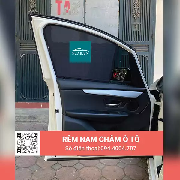 Tấm chắn nắng nam châm xe BMW 218i