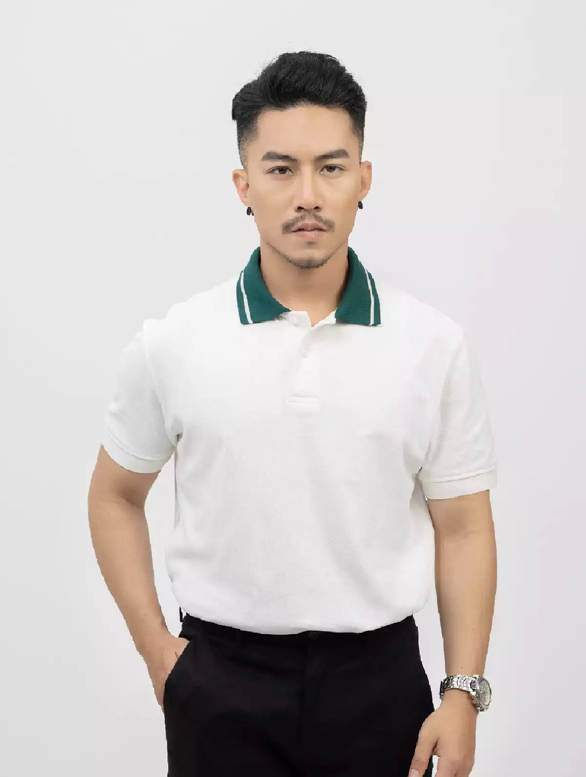 Áo Polo Nam Ugo Màu Xanh Lá vải Uni phom Regular Fit