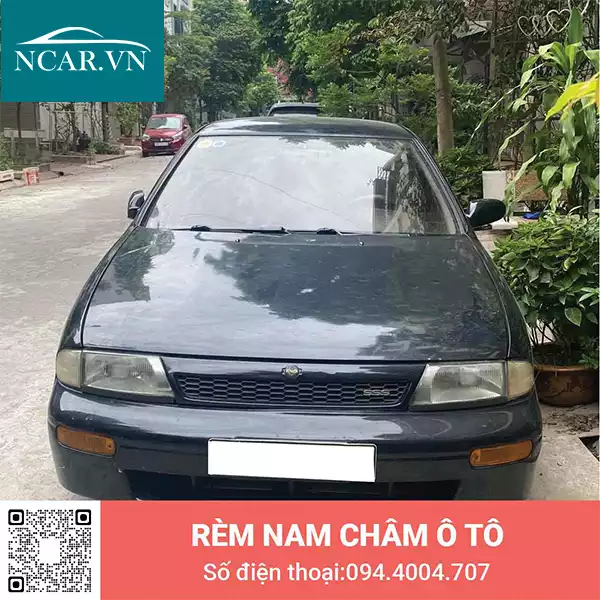 Tấm chắn nắng nam châm xe Nissan Bluebird