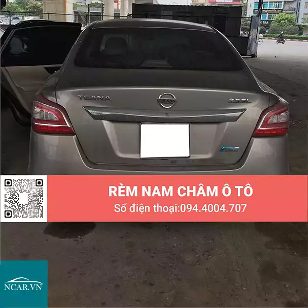 Tấm chắn nắng nam châm xe Nissan Teanna