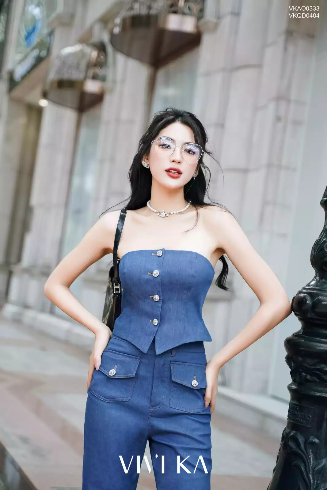 Áo denim cúp ngực