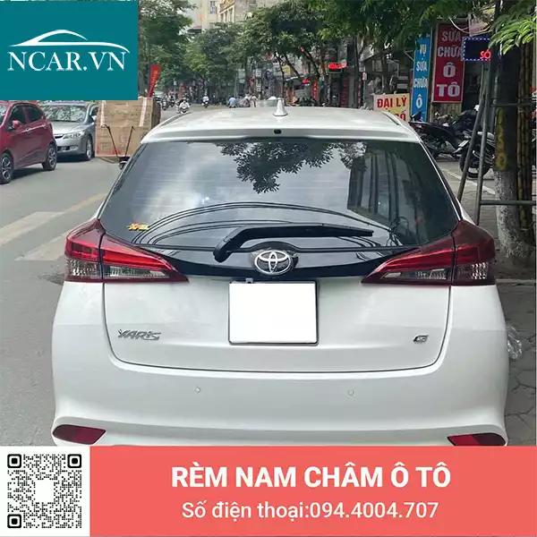 Tấm chắn nắng nam châm xe Toyota Yaris