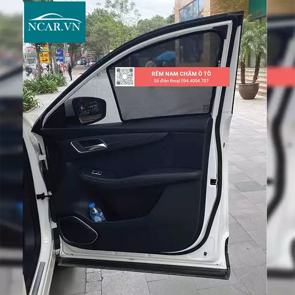 Tấm chắn nắng nam châm xe MG HS