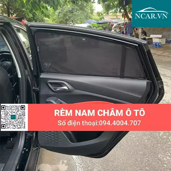 Tấm chắn nắng nam châm xe MG5