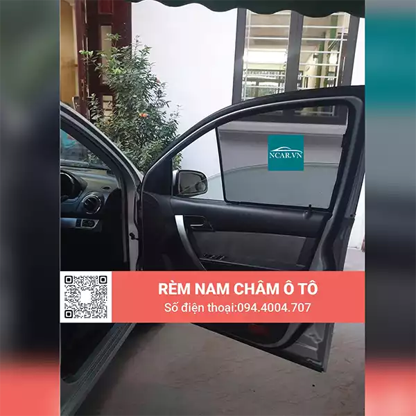 Tấm chắn nắng nam châm xe Chevrolet Gentra X = Gentra Hatback