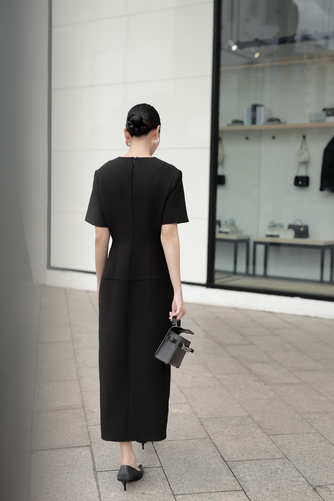 Đầm midi khóa eo xẻ cổ — view 5