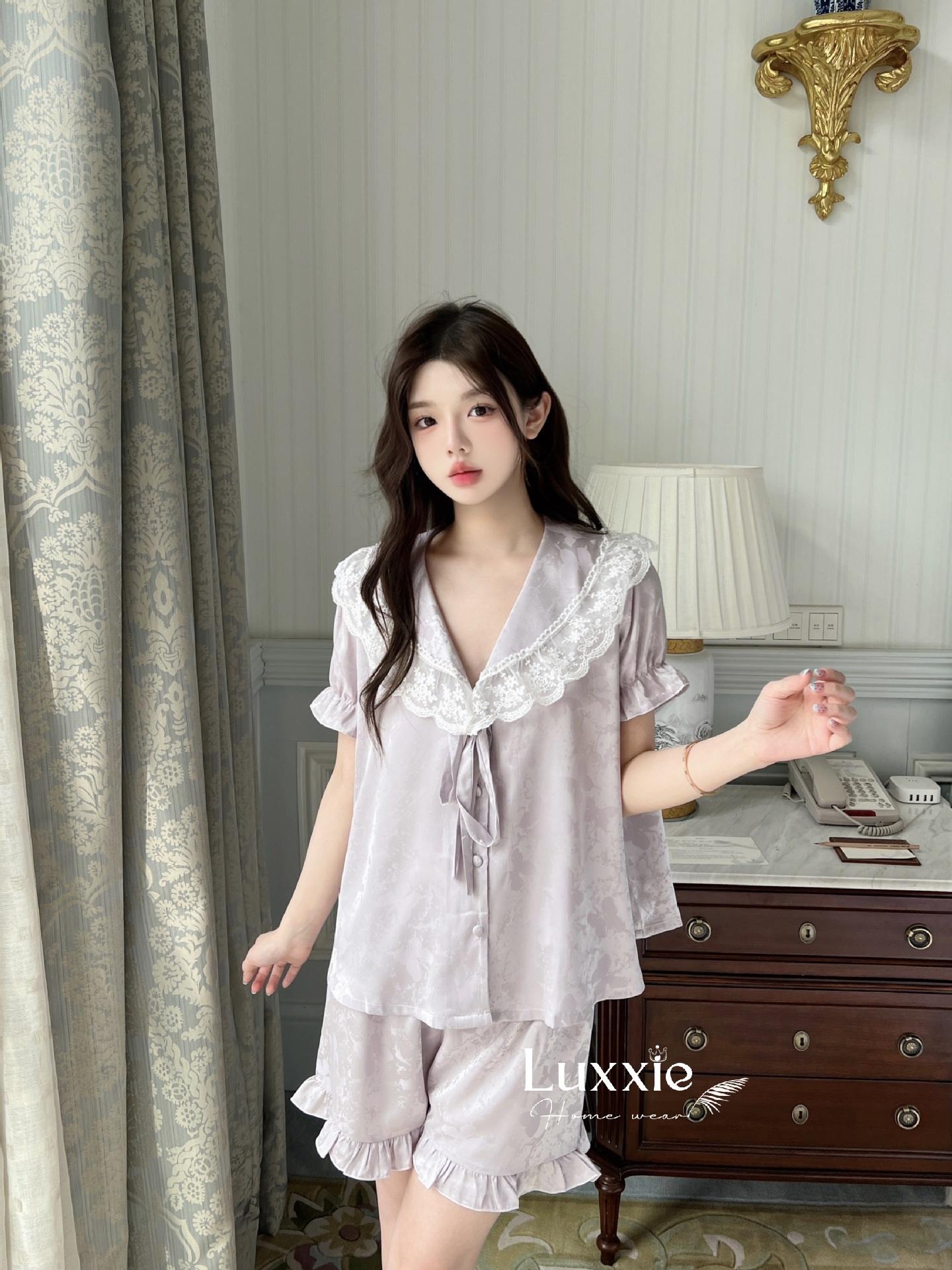N108C Pijama lụa gấm hoa cổ ren trắng buộc nơ cộc đùi_17