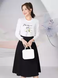 Áo thun nữ dài tay in hình hoa The things ...