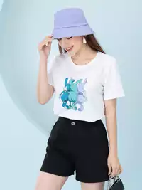 Áo phông nữ phom rộng in hình 3 con thỏ