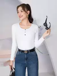 Áo thun nữ dáng ôm dài tay cổ đính 3 cúc