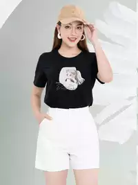 Áo phông nữ phom rộng in hình cô gái