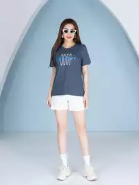 Áo phông nữ phom rộng in hình cá