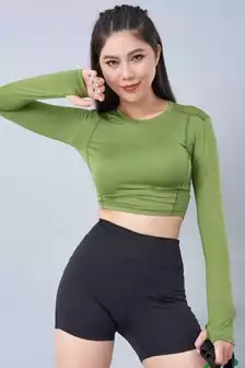 Áo thun cổ tròn ngắn tay