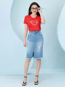 Áo phông nữ in hình tim
