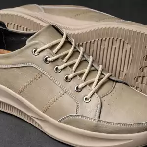 Sneaker da thật CS560