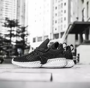 Sneaker cực chất CS022