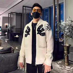 Cardigan én