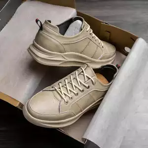 Sneaker da thật CS560